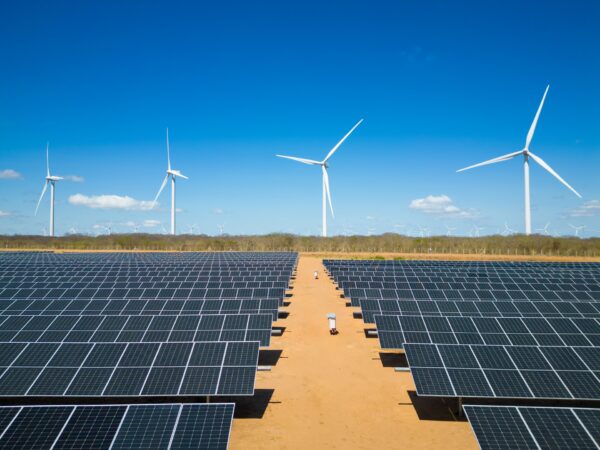 Auren Energia investe R$ 255 milhões e inaugura o primeiro parque híbrido fotovoltaico