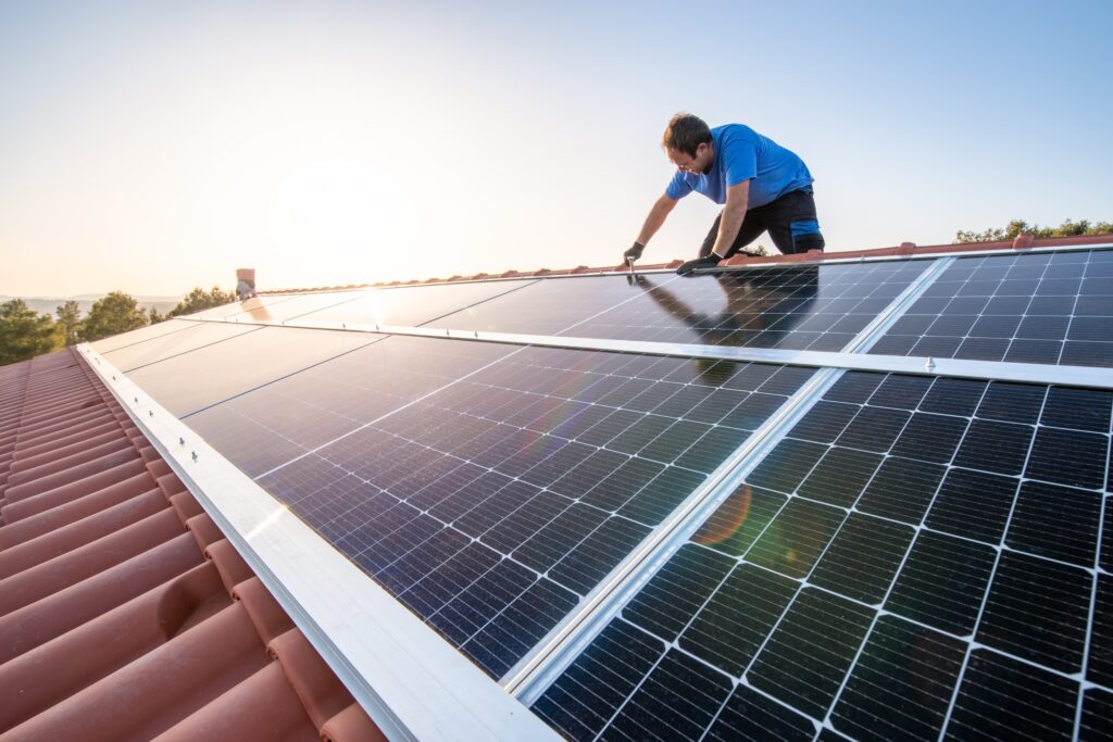 LEDVANCE cria unidade de negócios e ingressa no setor de energia solar